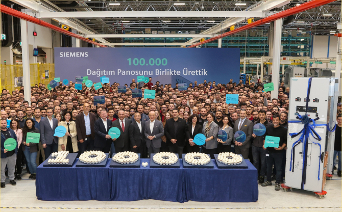 Siemens Türkiye, 100.000’inci Orta Gerilim Panosunu Üretti!