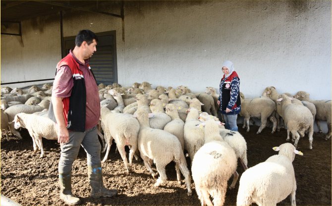 Aliağa’da Üreticiye Destek Sürüyor