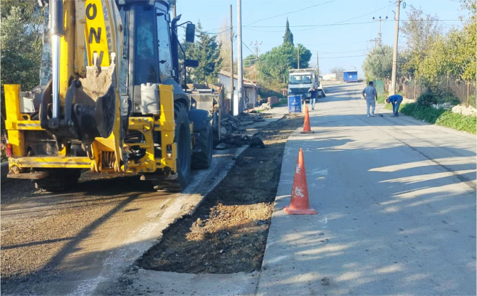 İzmir Büyükşehir’den Aliağa’da Yol ve Altyapı Atağı