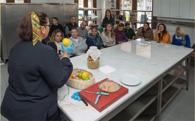 Meslek Fabrikası’nda sirke yapımının inceliklerini öğrendiler