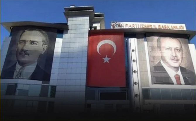 AK Parti İzmir’de 4 İlçede Yeniden Yapılandırma Kararı