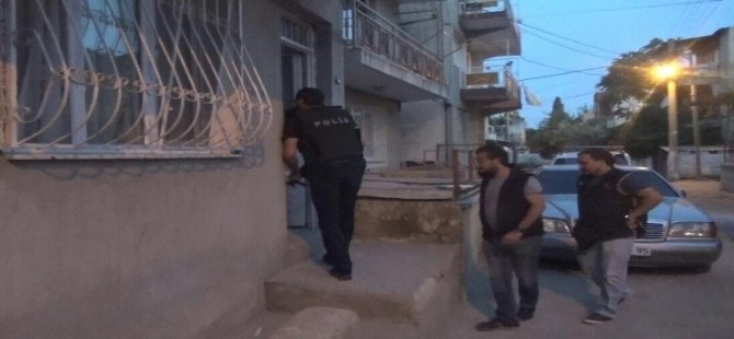 İzmir’de Işid Operasyonu: 9 Gözaltı