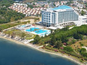 Kuşadası Amara Sea Light Otel Yeni Lüks Oteller Kategorisine Girdi