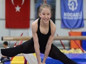 Cumhurbaşkanı Erdoğan’dan Dünya Şampiyonu Manisalı Sporcuya Telefon