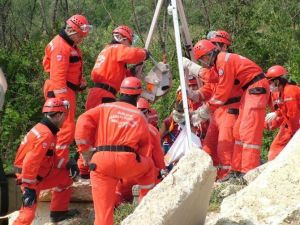 Tiryaki; “Müteahhitliğe Belli Bir Kural Ve Eğitim Şartı Getirilmeli”