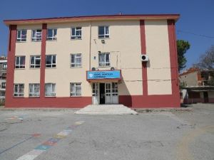 Boyamalar Okullara Renk Katıyor