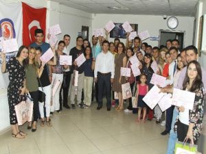 Bu Okulu Herkes Zor Bitirir