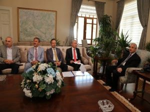 Turgutlu Heyetinden Vali Güvençer’e Ziyaret