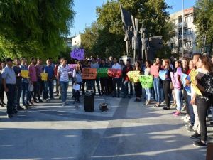 Sökeli Üniversite Öğrencileri Sıkıntılarını Dile Getirdi