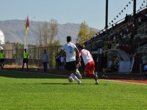 Sandıklıspor 2-2 Serikspor