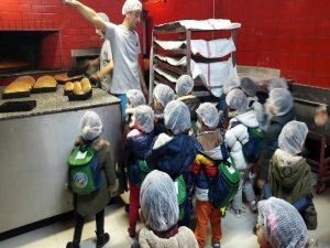 Nazilli’de Anaokulu Öğrencileri Ekmek Yapmayı Öğrendi