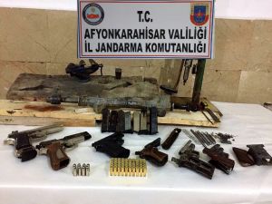 Silah İmalathanesine Jandarma Baskını