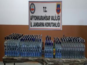 Jandarma 254 Şişe Kaçak İçki Ele Geçirdi