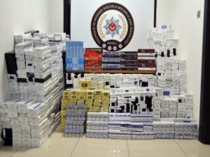 İplik Çuvallarının Arasında 16 Bin 90 Paket Kaçak Sigara Ele Geçirildi