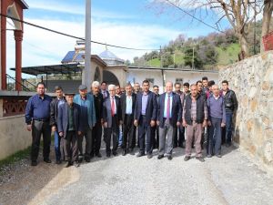 Başkan Özakcan, Gözpınar Mahallesini Ziyaret Etti