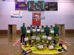 Başak Koleji Küçük Erkekler Basketbol Takımı İl Şampiyonu