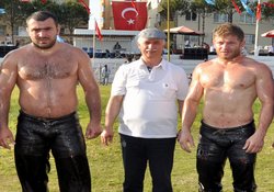 Aliağa'nın Başpehlivanı Aykırı