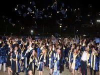 Manisa Celal Bayar Ünirversitesi’nde Mezuniyet Coşkusu