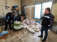 Buca Zabıtasından ‘Korku Filmi’ Gibi Dönerci Baskını