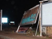 Menteşe’de Fırtına Ve Sağanak Hayatı Olumsuz Etkildedi