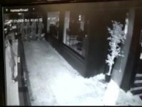 İçerisinde 5 Bin Tl’lik Makyaj Malzemesi Bulunan Çantayı Çaldı