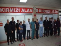 İl Sağlık Müdürü Açıkgöz’den Atatürk Devlet Hastanesi Acil Servis Birimi’ne Teşekkür Belgesi