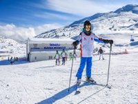 Denizli Kayak Merkezi Türkiye’nin Dört Bir Tarafından Kayak Sporcularını Ağırlıyor