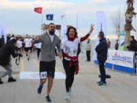 ‘Sevdiğine Koş’ Yarışmasına İzmir’de Büyük İlgi