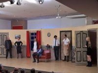 Çiğli’de "Karmakarışık" Oyununa Büyük İlgi