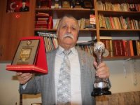10 Yıl Gecikmeyle Gelen Ödülü Cumhurbaşkanı Erdoğan’dan Aldı
