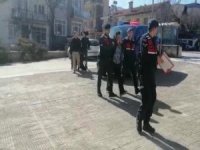 Jasat Timi Dolandırıcıyı 2 Yıl Sonra Gazinoda Eğlenirken Yakaladı