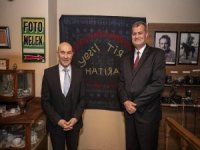 80 Bin Yazılı Ve Görsel Materyal Araştırmacıların Hizmetinde