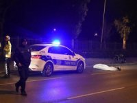 İzmir’de Motosikletiyle Kaza Yapan Genç Hayatını Kaybetti