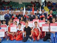 Milletvekili Erbaş Ve Başkan Işık, Kick Boks Şampiyonası’nda