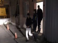 İzmir’de Uyuşturucu Satıcılarına Operasyon: 18 Gözaltı