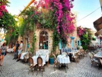 Alaçatı’da Hedef: "Korumacı Turizm"