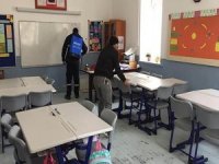 Çeşme’deki Okullar Ve Camiler Dezenfekte Edildi