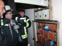 Yangın İhbarına Gittiler, Su Borusu Patlağı Çıktı