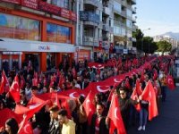 Aydın’da Binlerce Kişi Şehitler İçin Yürüdü