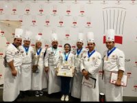 Adü Didim Myo Aşçılık Bölümü Öğrencileri 4 Madalya İle Döndü