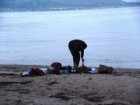 Sığınmacılar Gitti, Eşyaları Kaldı