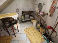 İzmir’de Tatlıcı Dükkanında Mide Bulandıran Manzara