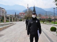 Manisa’daki Parklarda Polis Nöbeti