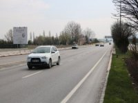 Şehirleri Birbirine Bağlayan Kavşak Boş Kaldı