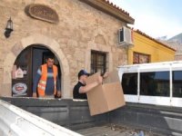 Milaslı Hayırsever Kardeş 20 Bin Adet Maske Alıp Dağıttı