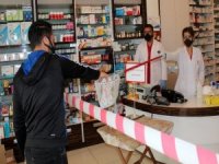 Bu Eczanede Alışveriş Av Filesi İle Yapılıyor