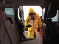 Korona Virüs Fırsatçılarına Karşı Araçları Ücretsiz Dezenfekte Ediyor