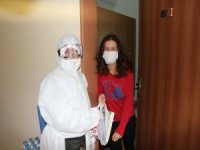 Vali Deniz’den Karantina Sürecindeki Vatandaşlara Kitap Hediyesi