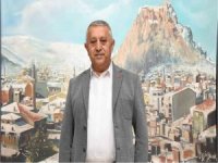 Afyonkarahisar Belediye Başkanı Zeybek’ten Veresiye Defteri Geleneğini Hayata Geçirme Çağrsı