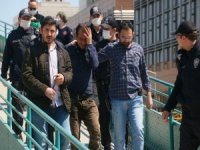 Manisa’da Elindeki Bıçakla Üst Geçidi Kapatan Şahıs Gözaltına Alındı